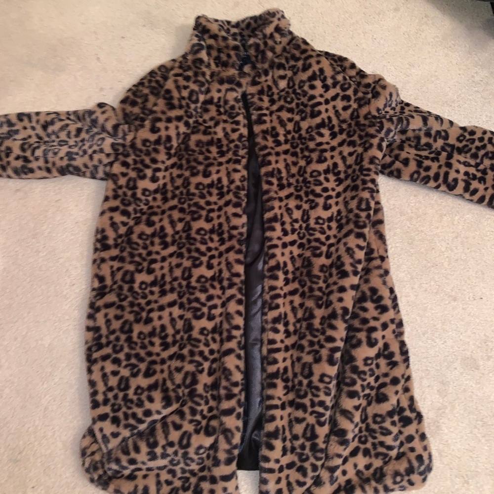 Leopard coat - Picture 2 of 6